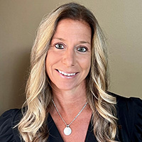 Janelle Minghine
