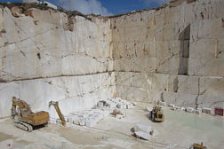 SW1012_Feature_Levante01.jpg